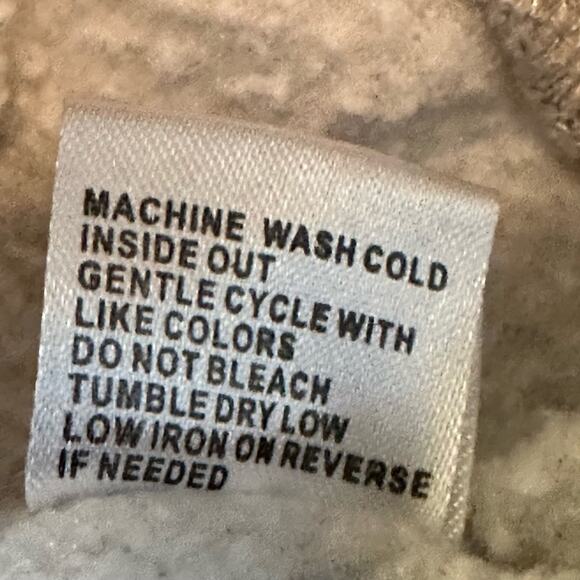 NETFLIX WINE & AMAZON PRME STATEMENT PULLOVER LS GRAY -BLACK LARGE COMFY LARGE - Picture 9 of 11